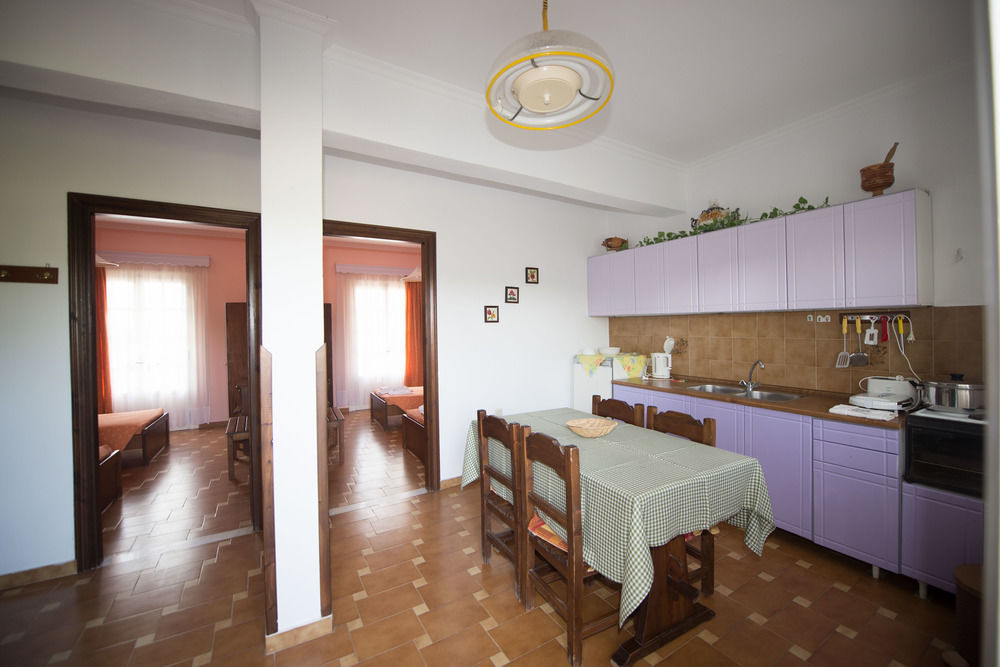 Potamos Apartments Sidari  Luaran gambar