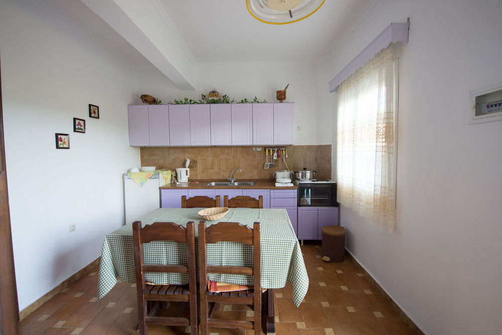 Potamos Apartments Sidari  Luaran gambar